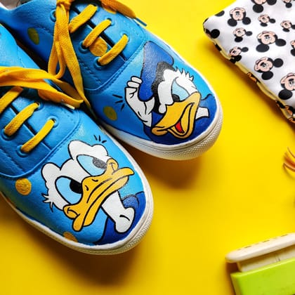 90s Donald Sneakers-41