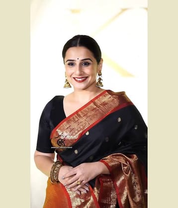 fab woven Art Silk Woven Kanjeevaram Sarees With Unstitched Blouse Piece ( Black )