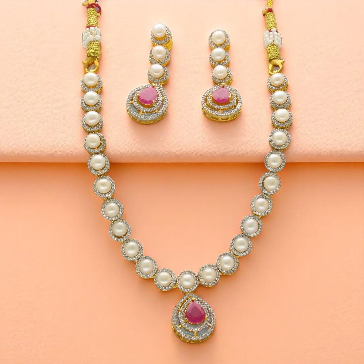 Imperial Drape Pearl Necklace Set