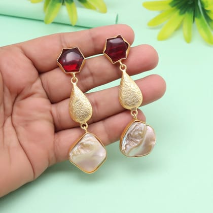 Wine Maroon Color Amrapali Earrings-Earring Length: 7.00 CM x Width: 2.50 CM / Maroon / Brass With Good Quality Gold Plated