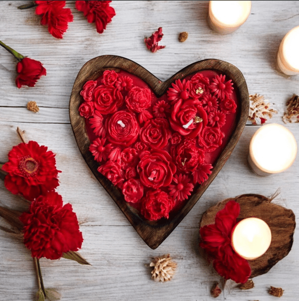 Heart Shaped Candle&nbsp;(15.24cm*15.24cm)