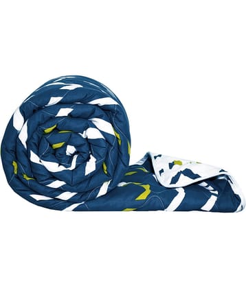 DIVINE CASA Double Polyester Blue Abstract Comforter