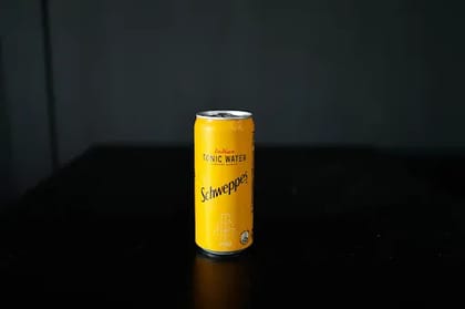 Schweppes Tonic Water [330 Ml]