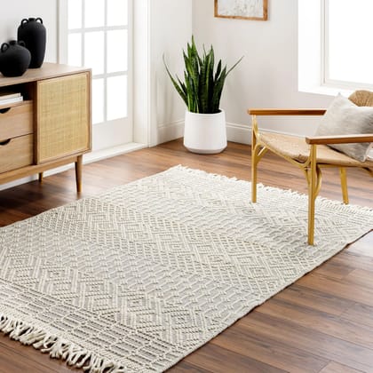 Hand-Woven Casa DeCampo Ivory Wool Rug