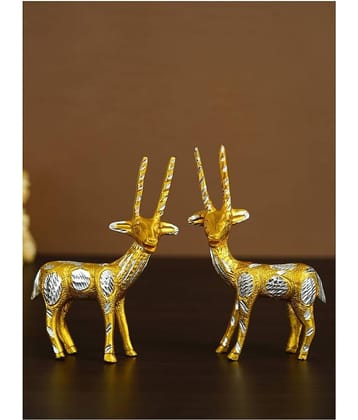 eCraftIndia Set of 2 Gold & Silver Toned Engraved Handcrafted Deers Decorative Showpieces
