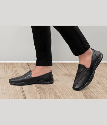 Rising Wolf Black Men's Slip On Formal Shoes
