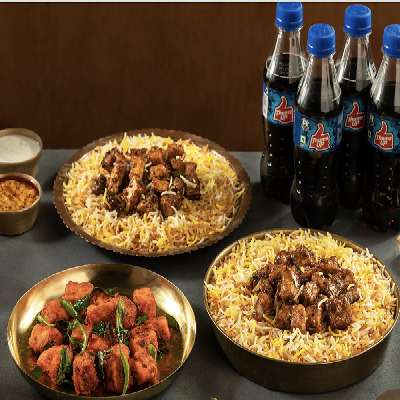 Pepper Paneer Biryani Family Combo (Serves 4)