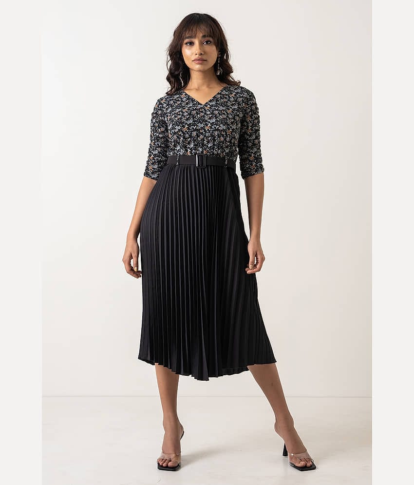 aask Women Polyester Blend Printed Fit & Flare Dress ( Black )