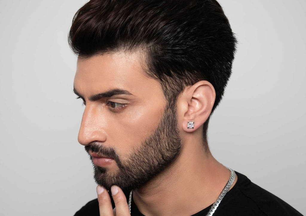 Valiant Princess Solitaire Stud For Him (1 Pc Only)