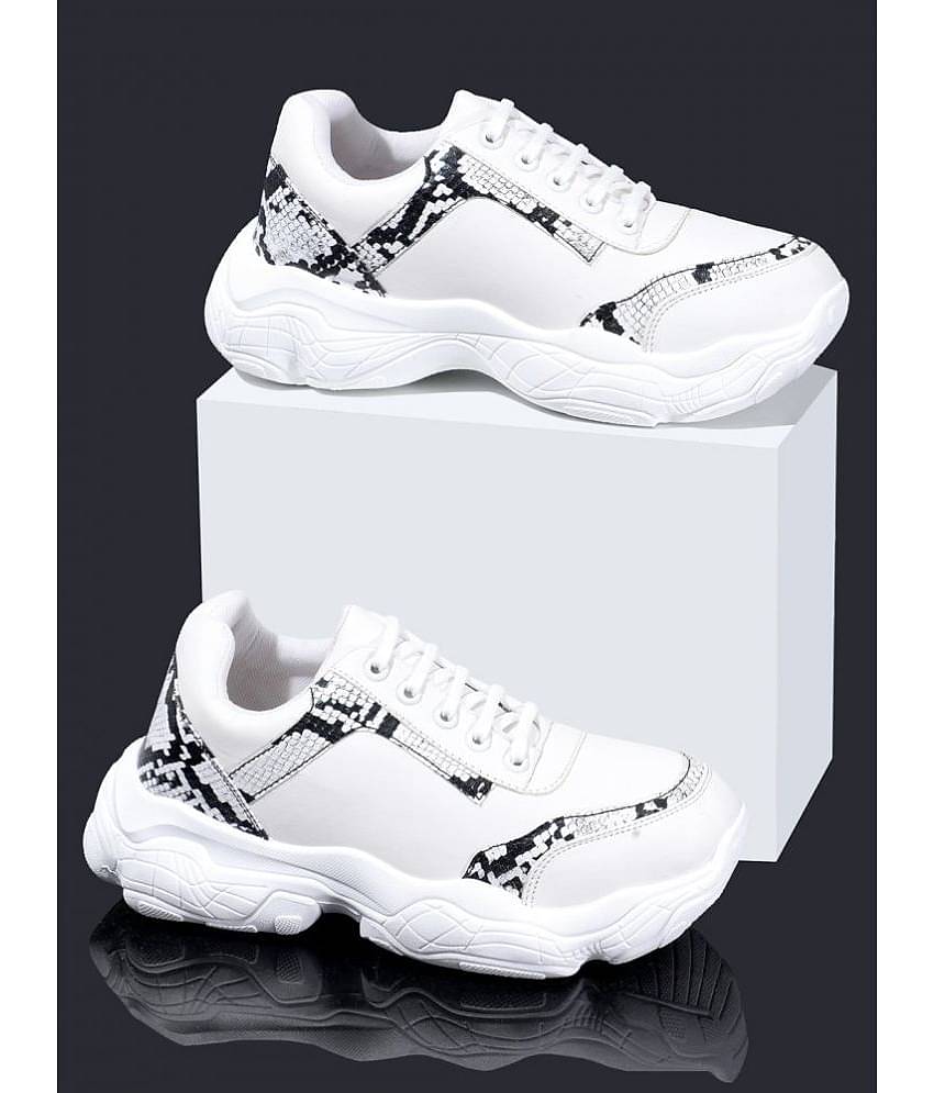 RapidBox - White Women's Sneakers