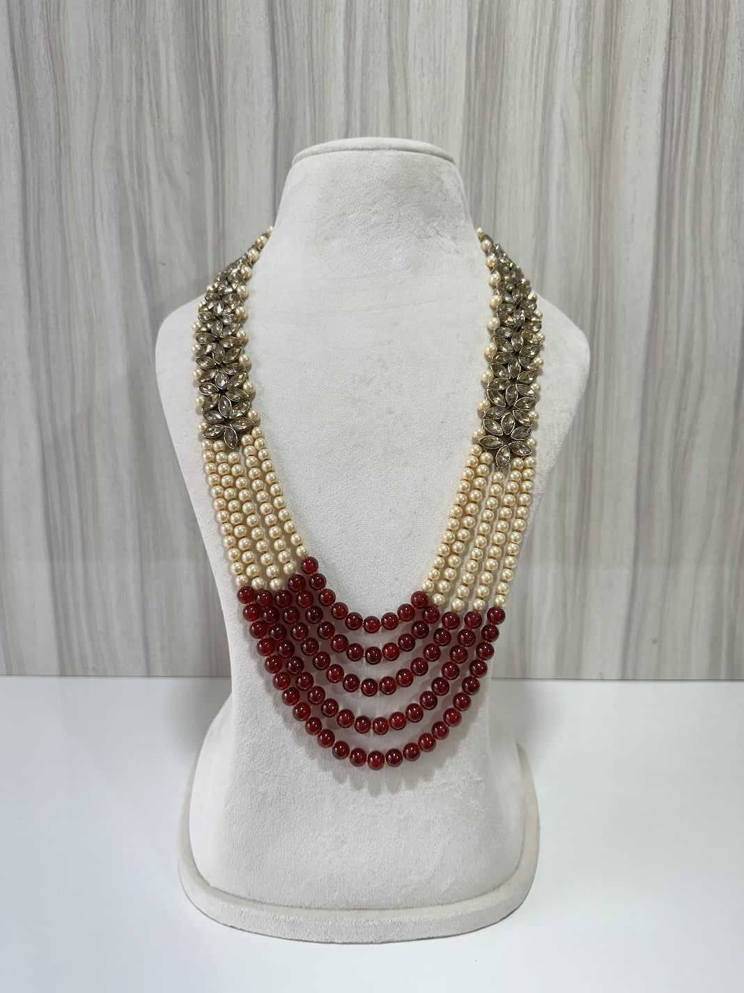 CREAM X MAROON KUNDAN MALA