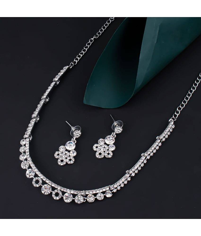 Sukkhi - Silver Zinc Necklace Set ( Pack of 1 )