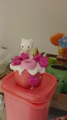 Teddy cake candle