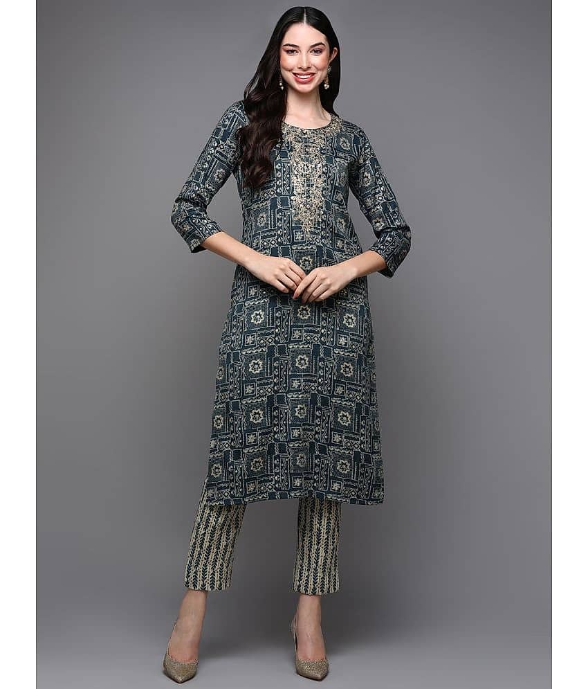 Vaamsi Silk Blend Embroidered Straight Women's Kurti - Blue ( Pack of 1 )