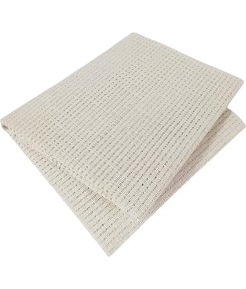 Vardhman Fabric Cross Stitch Matty Fabric for Home DIY  Needlework ( Pack of 1 )