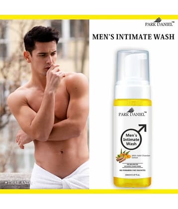 Park Daniel Haldi Chandan Extract 150ML Ph Balance Men's Intimate Wash Yellow 1 Pcs
