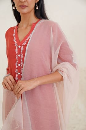 Carrot Foliage Dupatta-Free Size / Whisper Off White