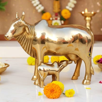 Brass Cow Piggy Bank Statue - Unique Decorative Item, Height : 8 Inch (BSMAS1789 F)