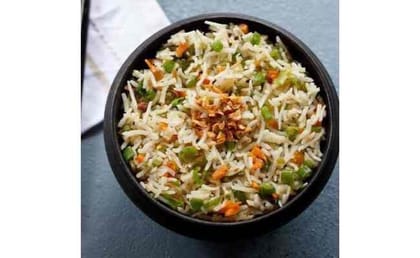 Veg Burnt Garlic Fried Rice - Full