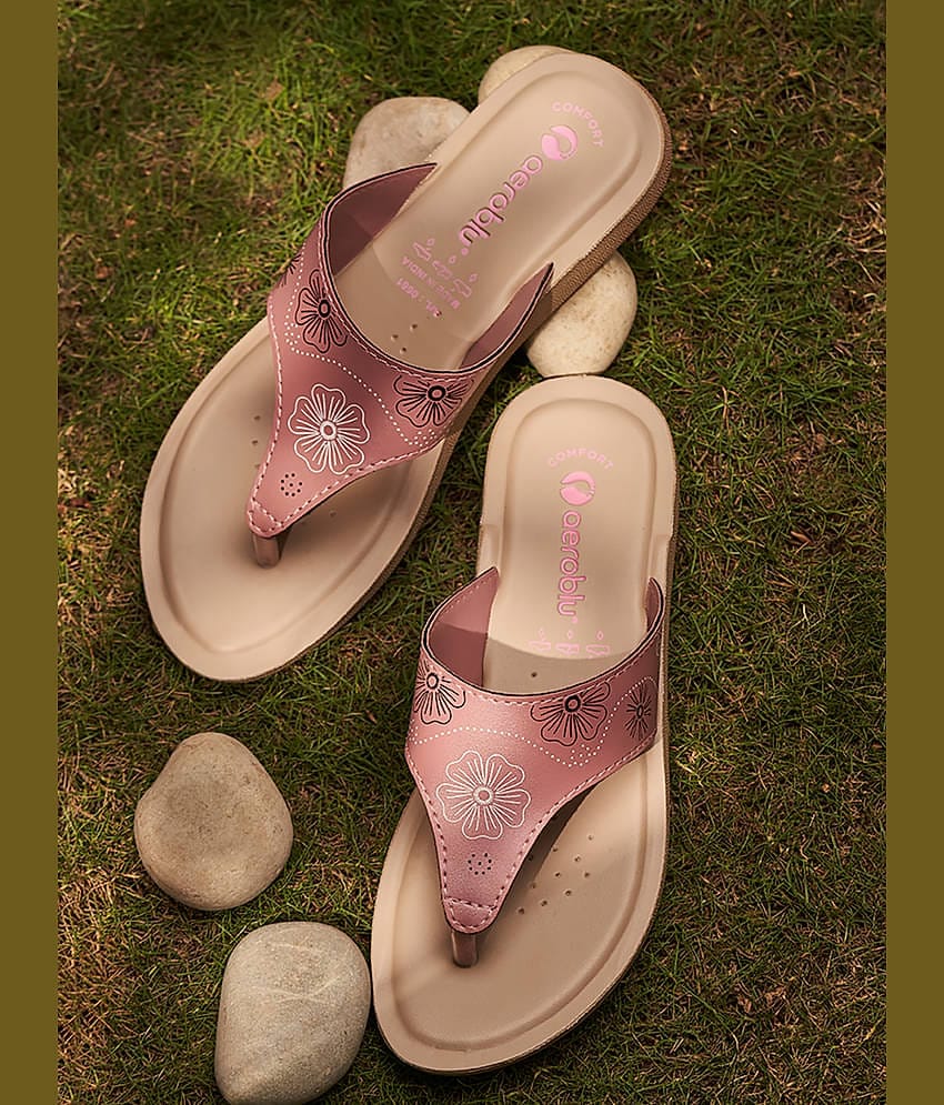 Aeroblu Gold Women's Flats