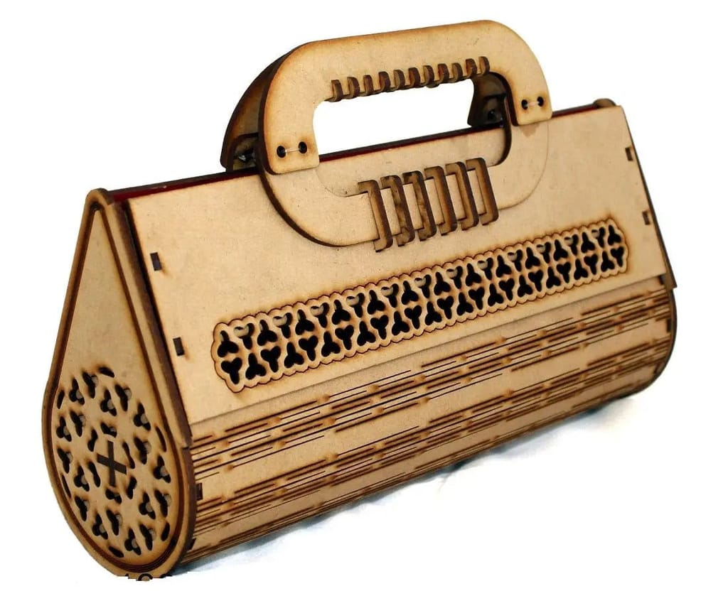 Elegant Wooden Laser-Cut Handbag Lightweight and eco-friendly