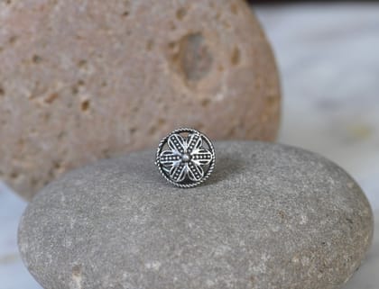 Chandni Silver Nose Pin