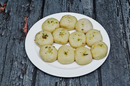 Khoya Peda