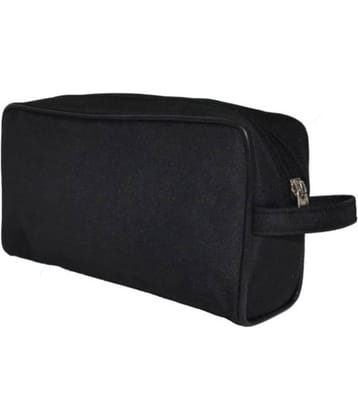 Dhanishka Black Hand Pouch