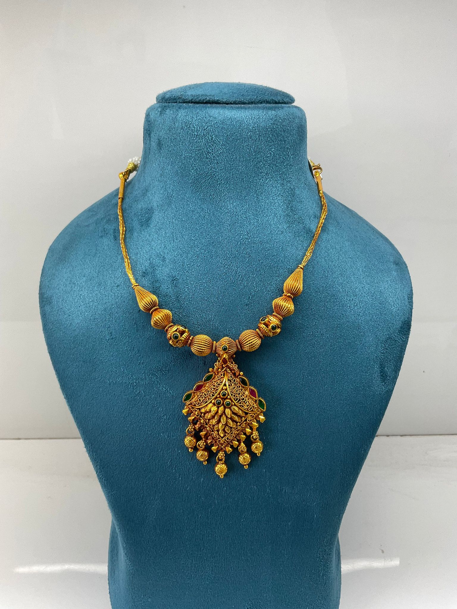 Silver Necklace 0001