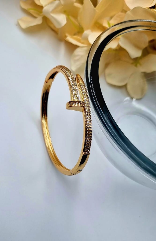 Nail Screw American Diamond Copper Openable Kada Bangle For Women