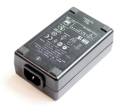 Refurbished Avaya PoE Injector Adapter Injector PWI30 / 1151B1 / 7002227242 / 48V 420mA