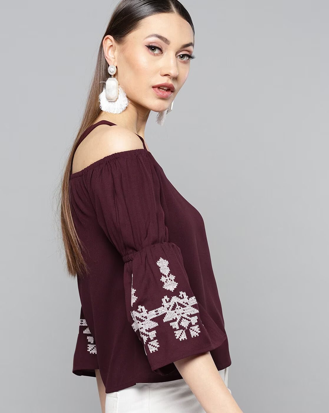 RARE Embroidered 3/4th Sleeves Top