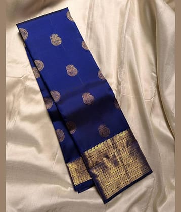Vastukala Silk Woven Saree With Unstitched Blouse Piece ( Navy Blue )