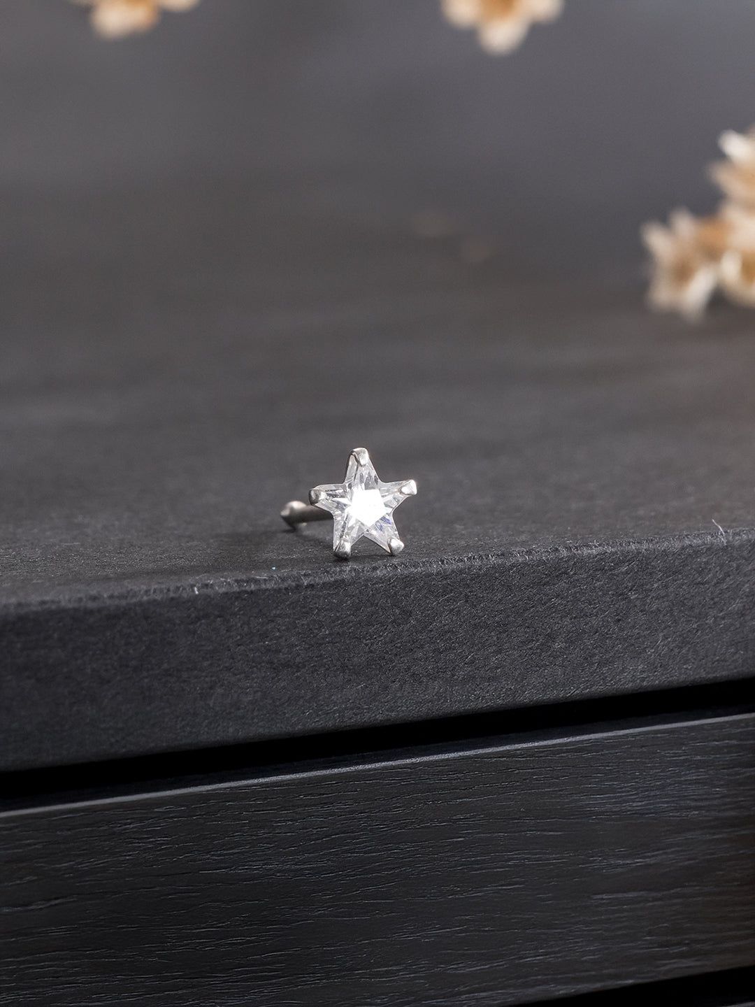 925 Sterling Silver Star Shaped AD Embellished Solitaire Studds Nose Ring