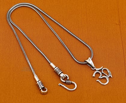 925 sterling silver handmade Hindu mantra 'Aum' OM pendant, amazing stylish unisex pendant personalized jewelry tribal jewelry ssp1675-Only Pendant