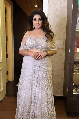 Kriti Duggal in SNOW WHITE LEHENGA SET-XS