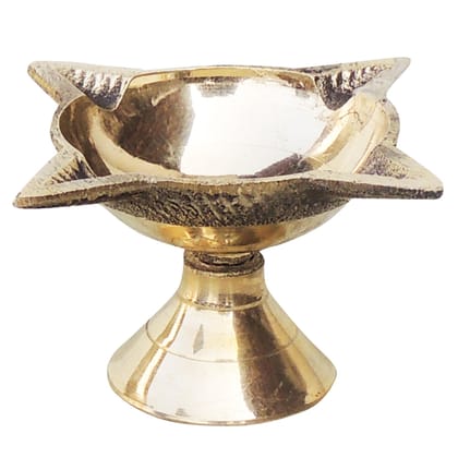 Brass Table Decor Oil Lamp Deepak 4 Wicks  - Puja Deepak for Home Temple, Height : 1.4 Inch (FMAS633 A)
