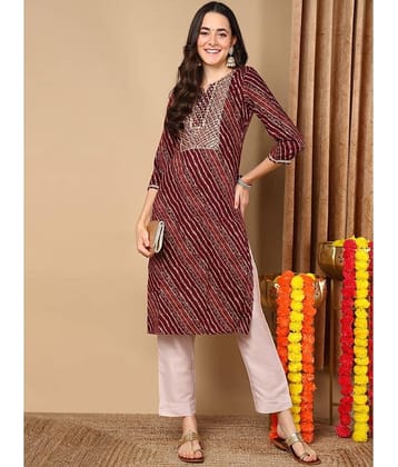 Vaamsi Viscose Embroidered Straight Women's Kurti - Burgundy ( Pack of 1 )