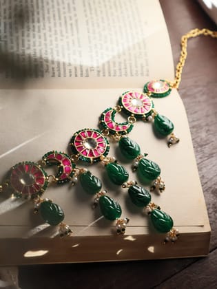 Sujah Red-Green Kundan Necklace-Green