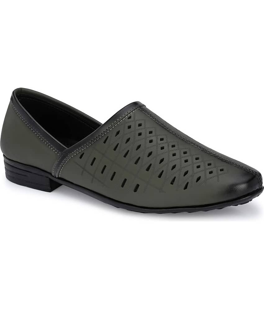 John Karsun Olive Men's Espadrille