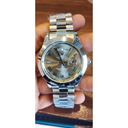 ROLEX First COPY Executive Class Wrist Watches for Men (9310)