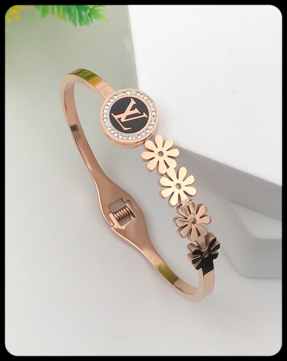 Shimmeropolis Bracelet For Womans