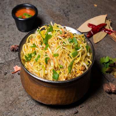 Veg Chilli Garlic Noodles