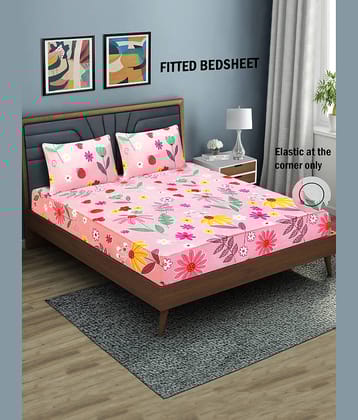 Home Candy Microfibre Floral 1 Bedsheet with 2 Pillow Covers - Pink