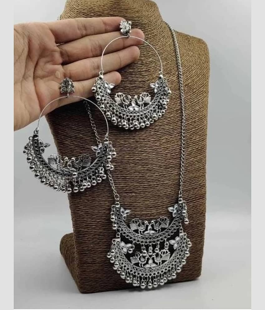 Samridhi DC Silver Alloy Necklace Set ( Pack of 1 )
