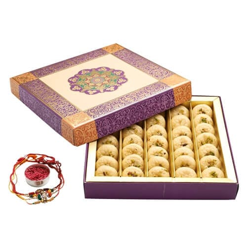 GHASITARAM'S White Mawa Peda Mithai Box, 400 gm