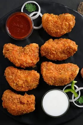 Chicken Kurkure Momos [6 Pcs]