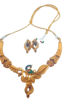 Elegant Crystal Necklace and Earring Set