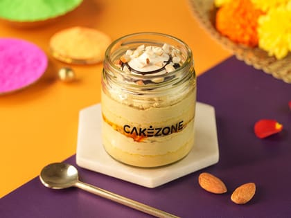 Holi Thandai Jar Cake