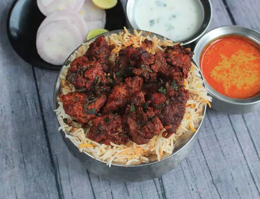 SHRI VEDA'S MULTI CUISINE AND FAMILY RESTAURANT